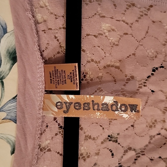 Eyeshadow EUC Plus Size Blush Colored T-shirt w/ lace back w/ Jewel Detail 2X - Picture 2 of 7